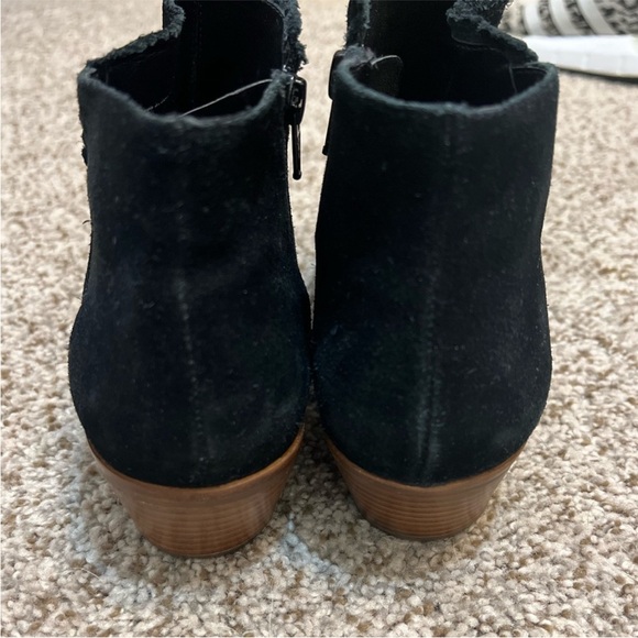 Black Suede Ankle Boots Jack Rogers Size 9M Side Zipper - Picture 3 of 11